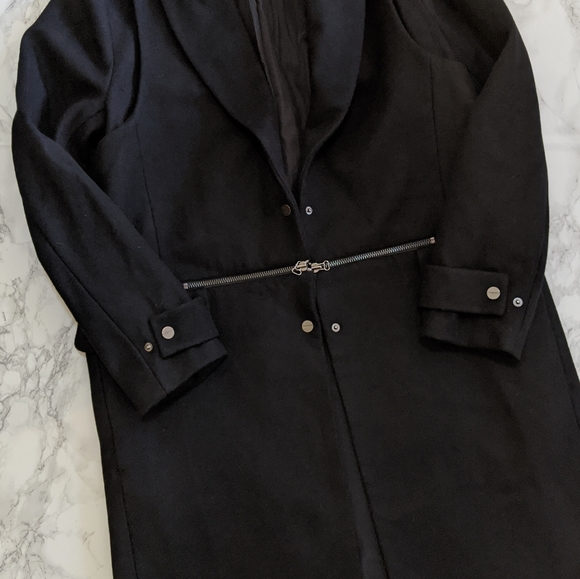 • Kenneth Cole • The Callan Wool Coat - Picture 4 of 7